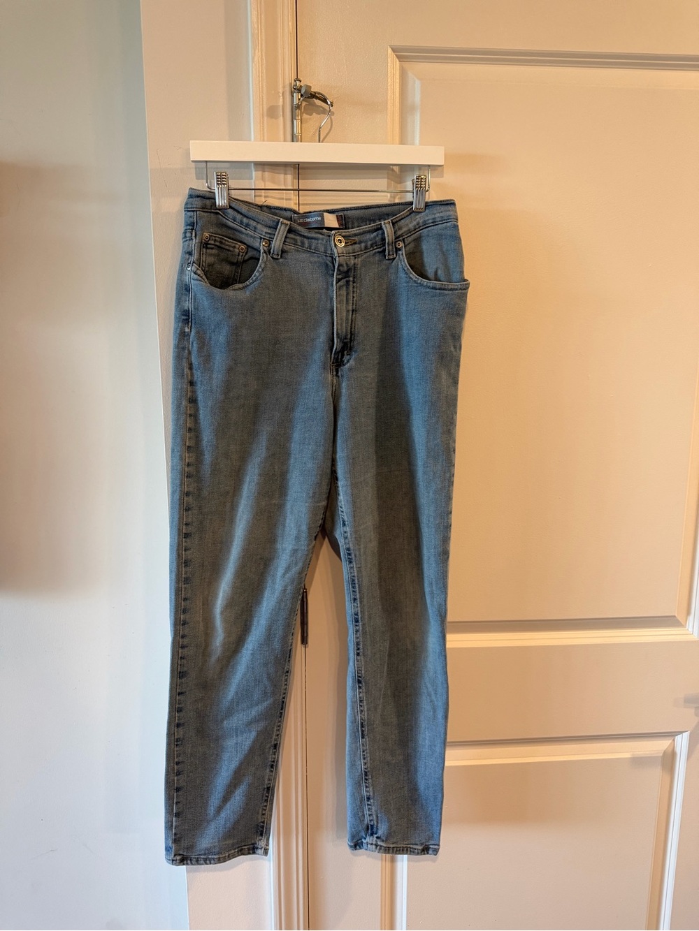 Straight Leg Jeans - Light Blue